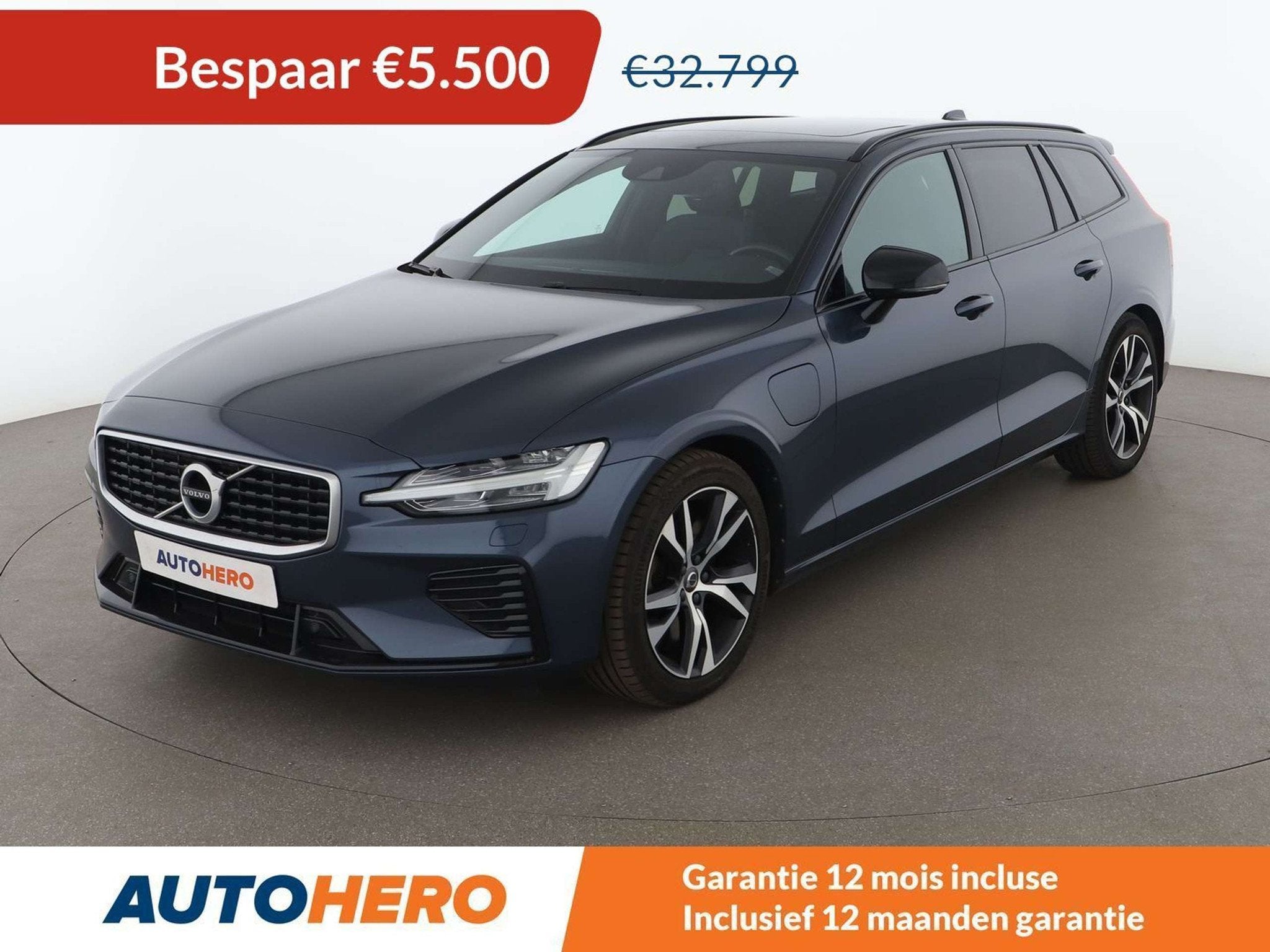 Volvo V60 2.0 T8 Plug-in Hybrid R-Design AWD (bj 2019), Auto's, Automaat, Gebruikt, 1969 cc, Blauw