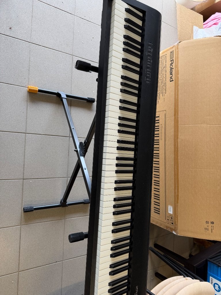 Keyboard Roland FP-30X-BK, Muziek en Instrumenten, Ophalen, Zo goed als nieuw, Roland