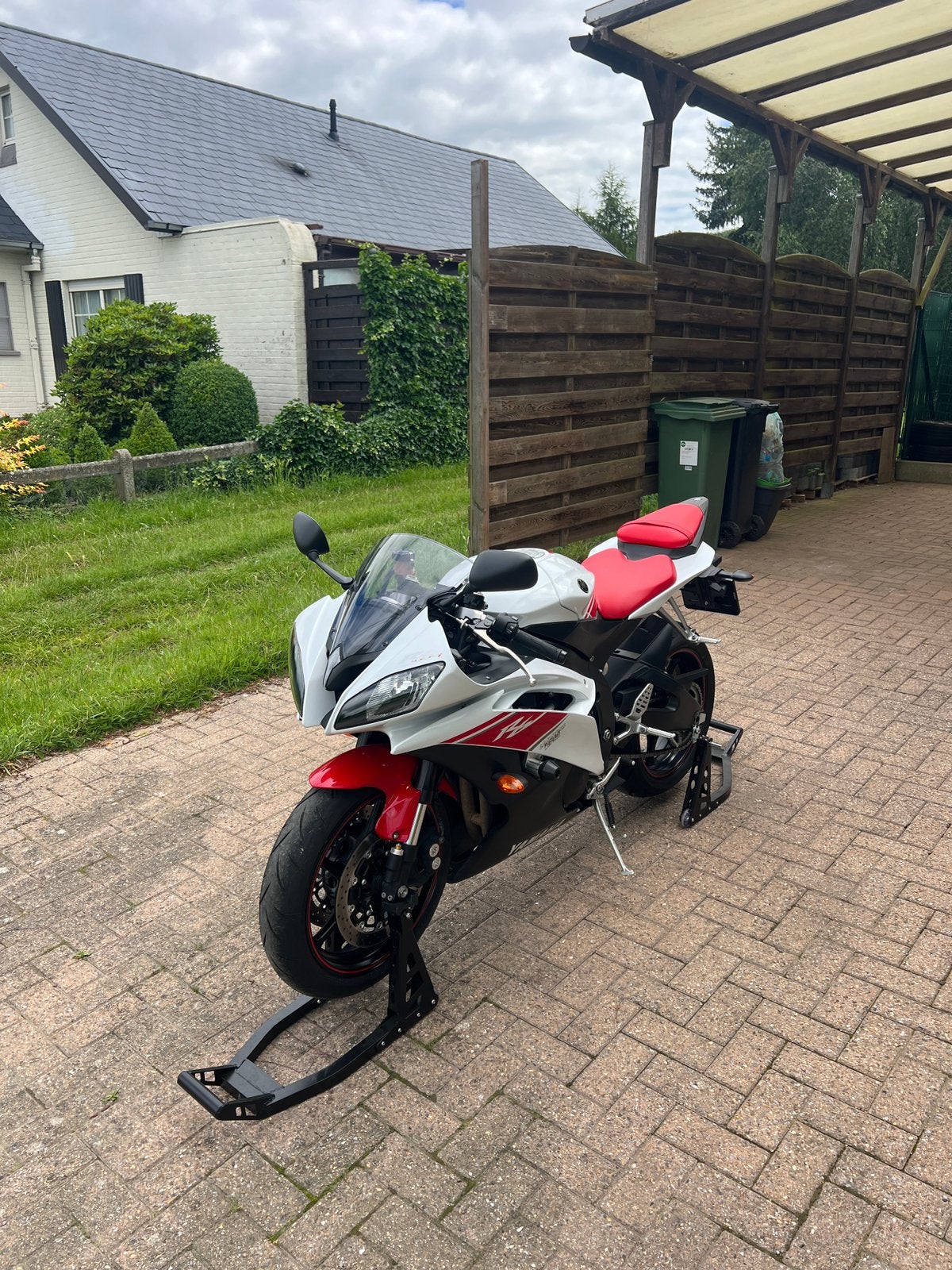Yamaha R6, Motos, Particulier