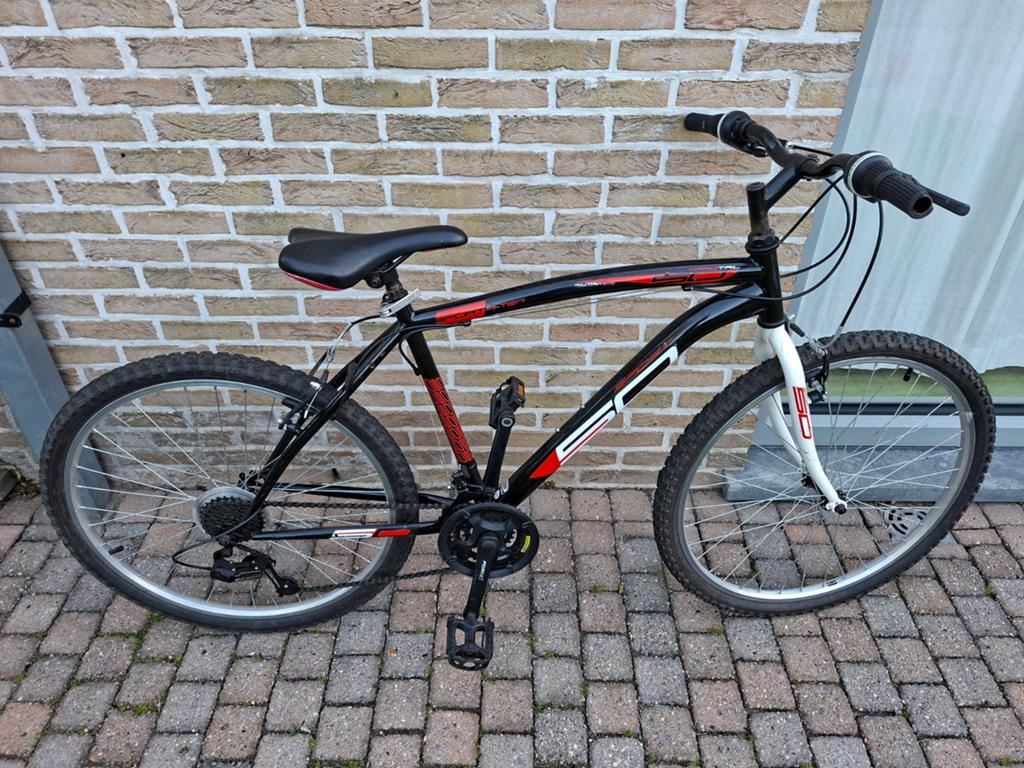 Mountainbike 26 inch in goede staat, Fietsen en Brommers, Ophalen, 26 inch