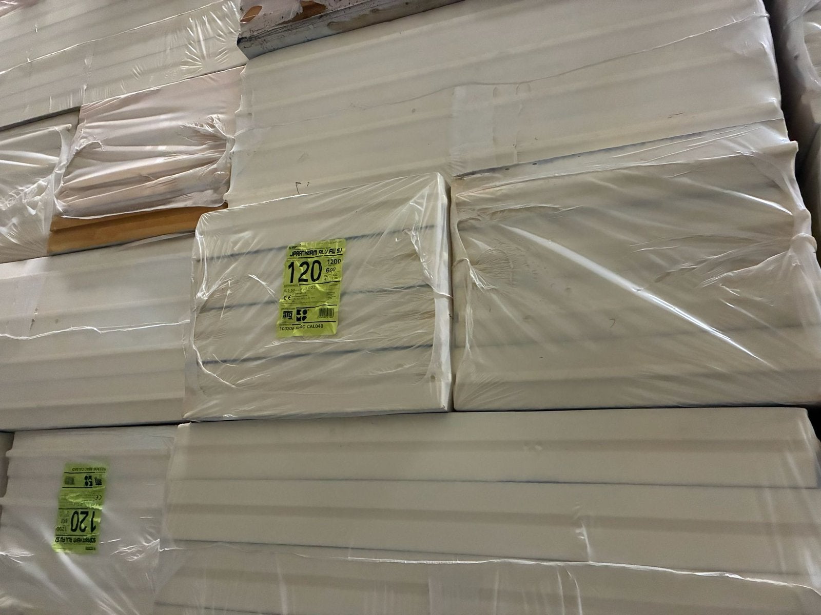 À vendre : Panneaux isolants SOPREMA— 12 cm d'épaisseur, Enlèvement, Neuf