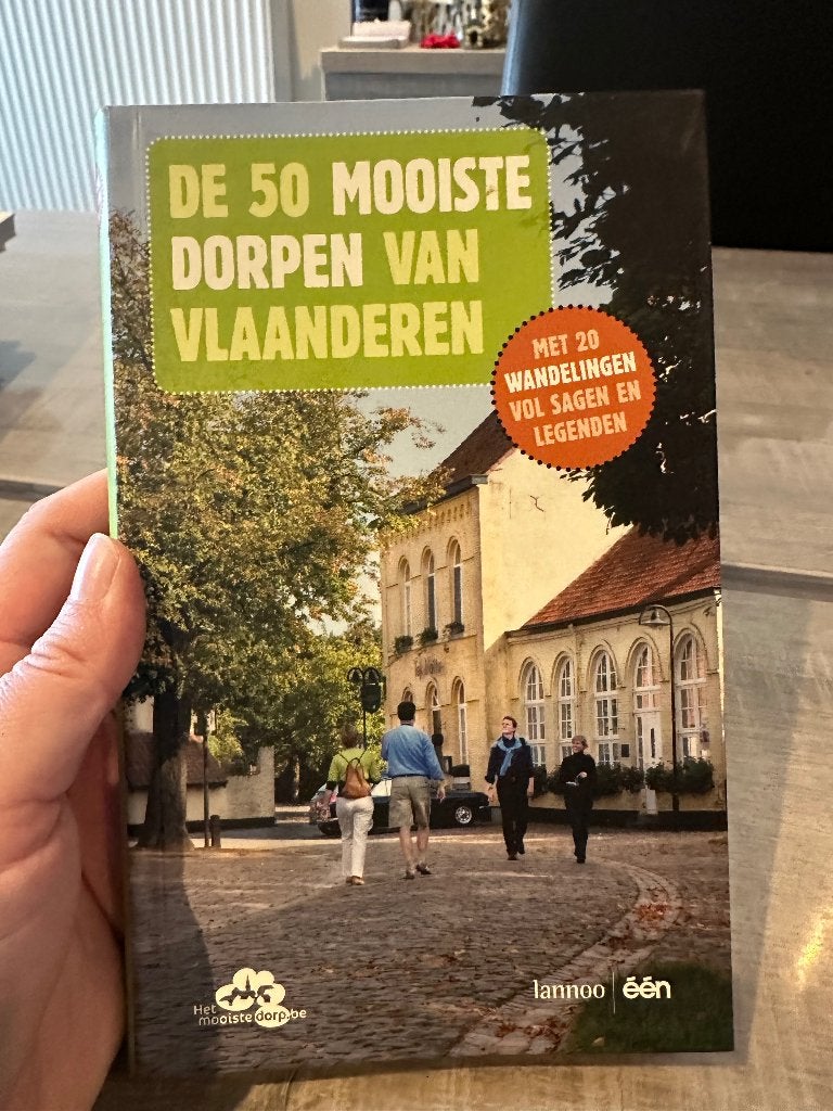 De 50 mooiste dorpen van Vlaanderen, Ophalen, Zo goed als nieuw