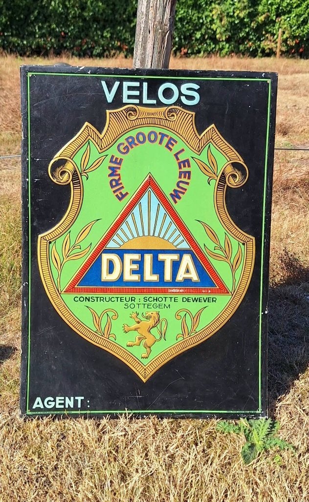 Antiek reclamebord uit 1934 voor Velos Delta fietsen., Enlèvement, Utilisé, Panneau publicitaire