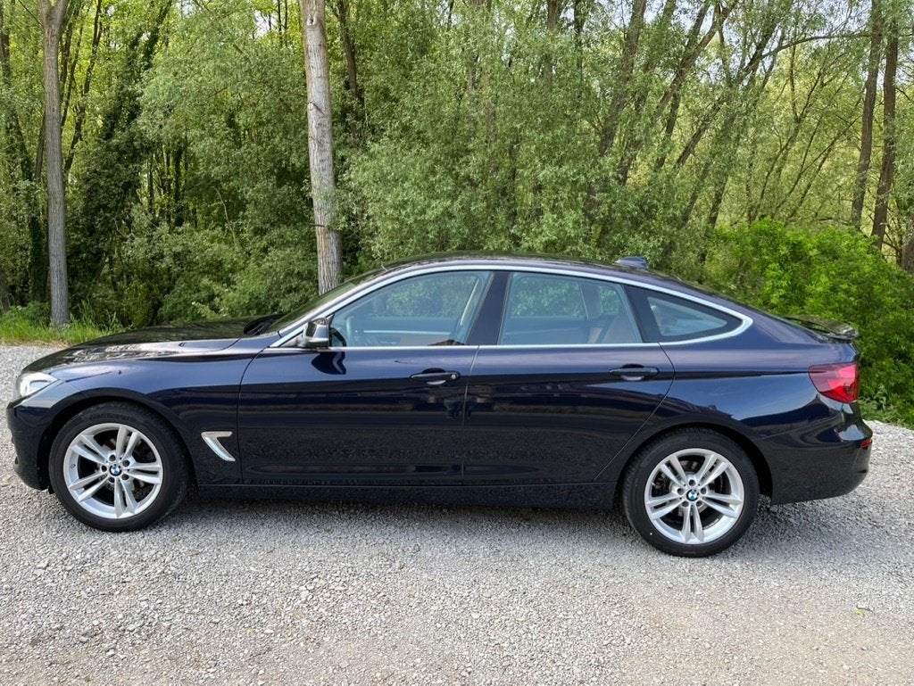 BMW 318D GT 136PK 2020 slechts 62.189 KM* aan 19.990€ ex btw, Auto's, BMW, Dealer onderhouden, Achterwielaandrijving, 1995 cc