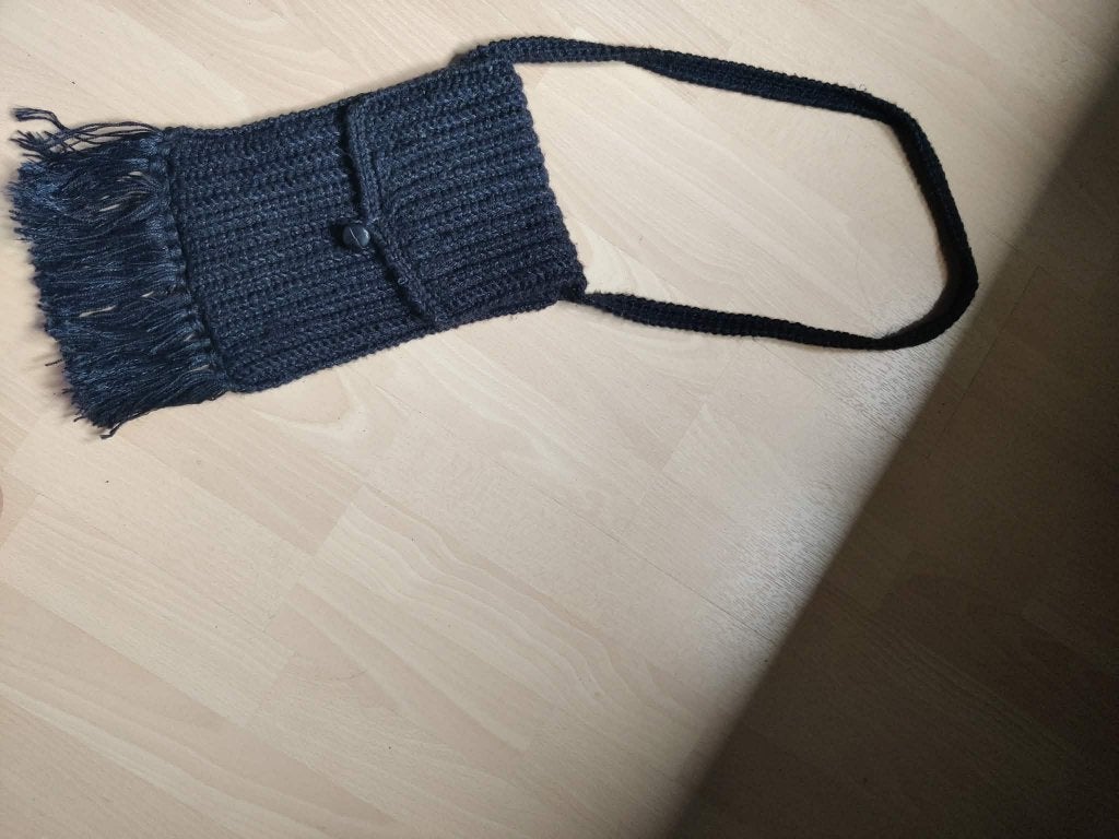 Nieuw, met de hand gehaakt tasje., Hobby & Loisirs créatifs, Enlèvement ou Envoi, Neuf, Crochet, Autres types