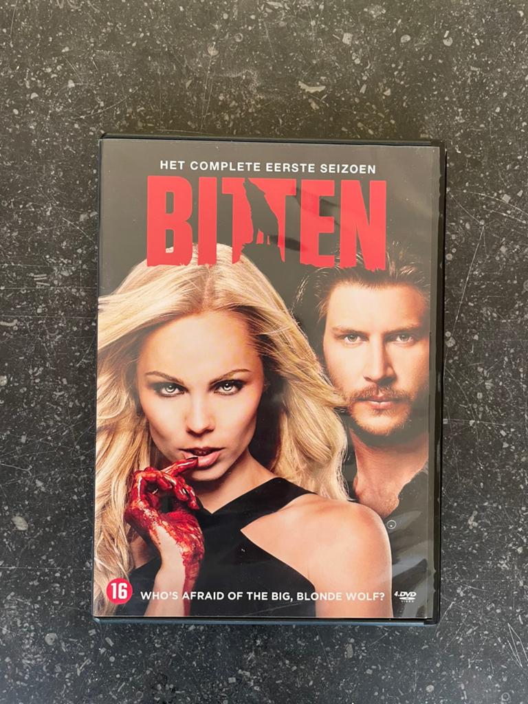 Seizoen 1 bitten EN/NL, Ophalen, Zo goed als nieuw