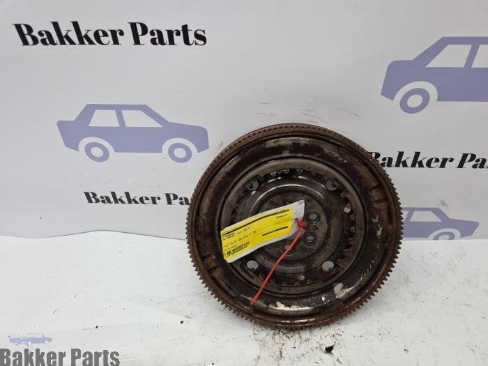 Volant moteur d'un Volkswagen Passat, Autos : Pièces & Accessoires, -, Volkswagen, -, 3 mois de garantie