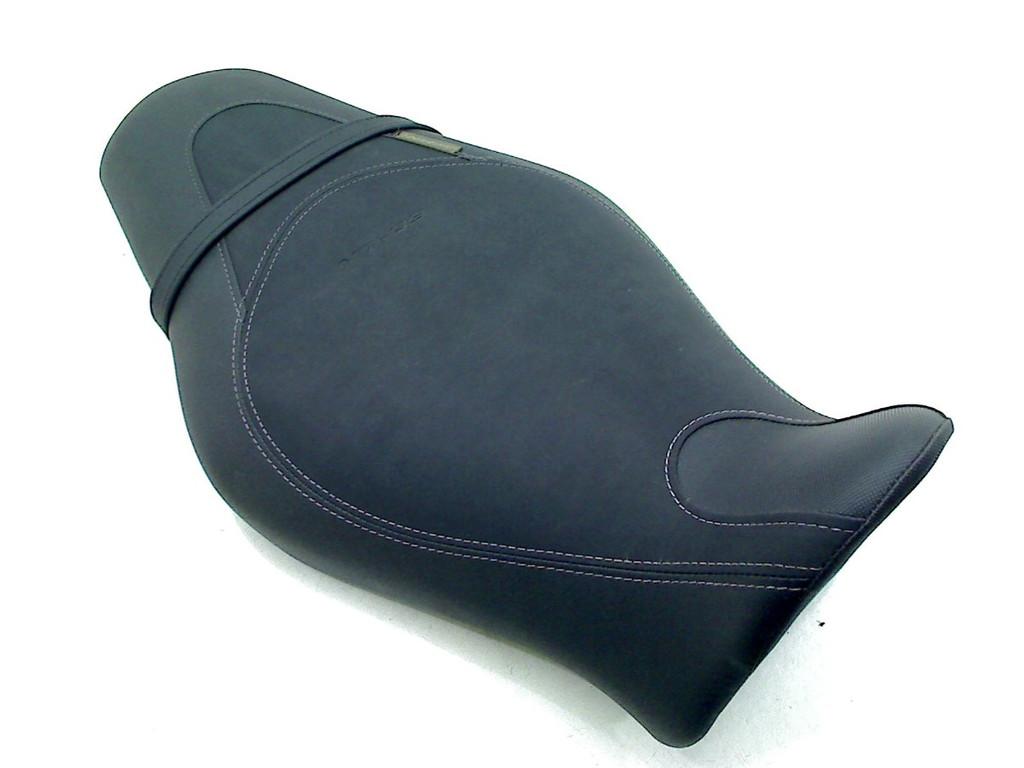 SIEGE COMPLET MT 09 2021-2023 (MT09 B7N) (B7N-24730-01-00), Motos, Dhr. S. di Majo, Utilisé, Info@cama-motorparts.nl, P.J. Troelstraweg 8 8
3144 CX  MAASSLUIS, NL