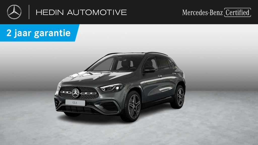 Mercedes-Benz GLA-klasse 180 AMG Line | Verwarmde Zetels | S, Auto's, Stof, Gebruikt, 4 cilinders, 136 pk