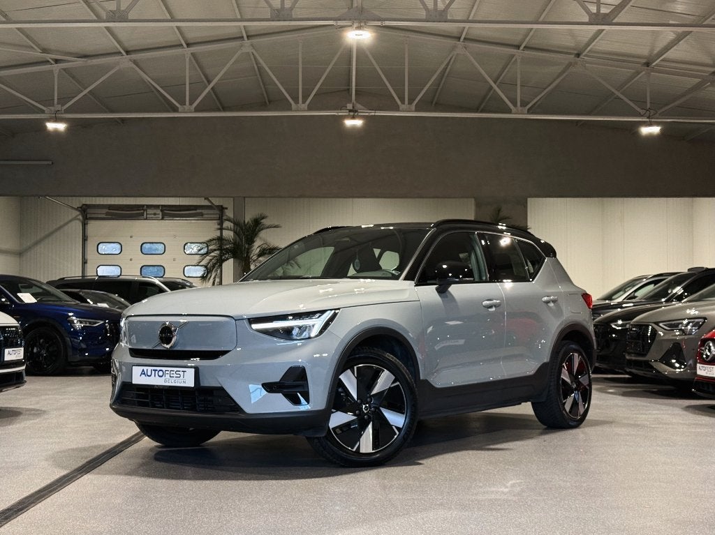 Autonomie étendue du Volvo XC40 Recharge - Garantie, Autos, Argent ou Gris, Achat, Entreprise, Entretenue par le concessionnaire