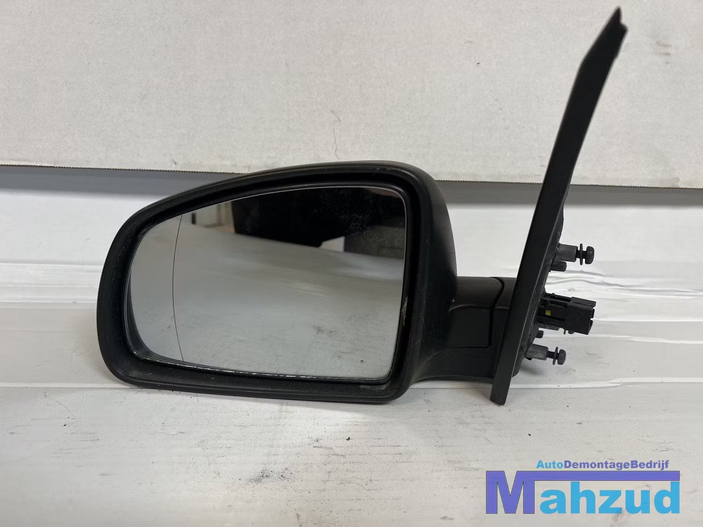 OPEL MERIVA A Links Spiegel zwart Z20R 2003-2010, Opel Automobile GmbH, Opel, Bahnhofsplatz 1
65423  Russelsheim am Main, DE, Kontakt@opel-infoservice.de