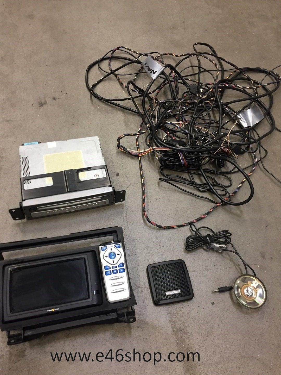 BMW E46  VDO Navigatie  MET FRAME EN KABELS €180, Auto-onderdelen, Dashboard en Schakelaars, Gebruikt, -, -, Ophalen of Verzenden