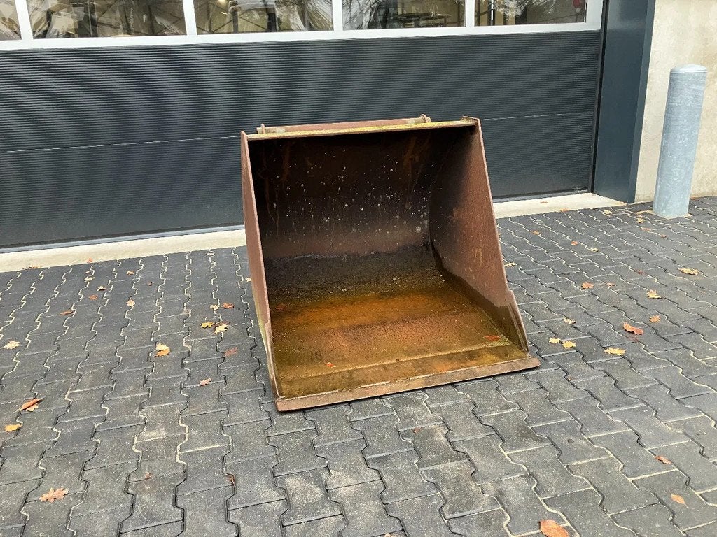 Te koop bobcat schepbak/graafbak