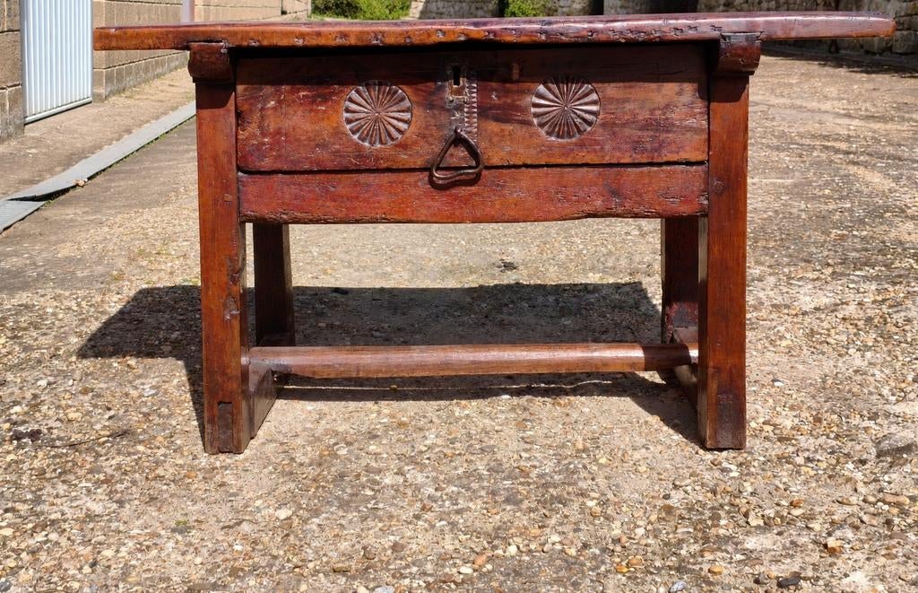 Superbe ancien petit bureau