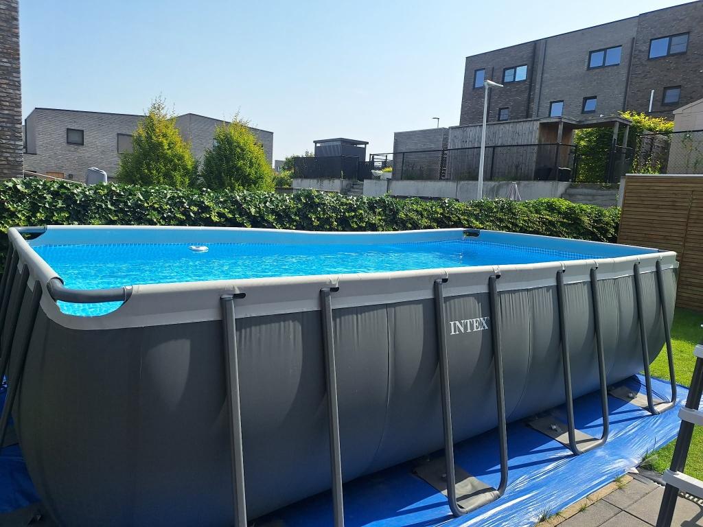 Intex Ultra XTR Frame Set opbouwzwembad - rechthoekig, Tuin en Terras, 200 tot 300 cm, Zo goed als nieuw, Rechthoekig, Ophalen