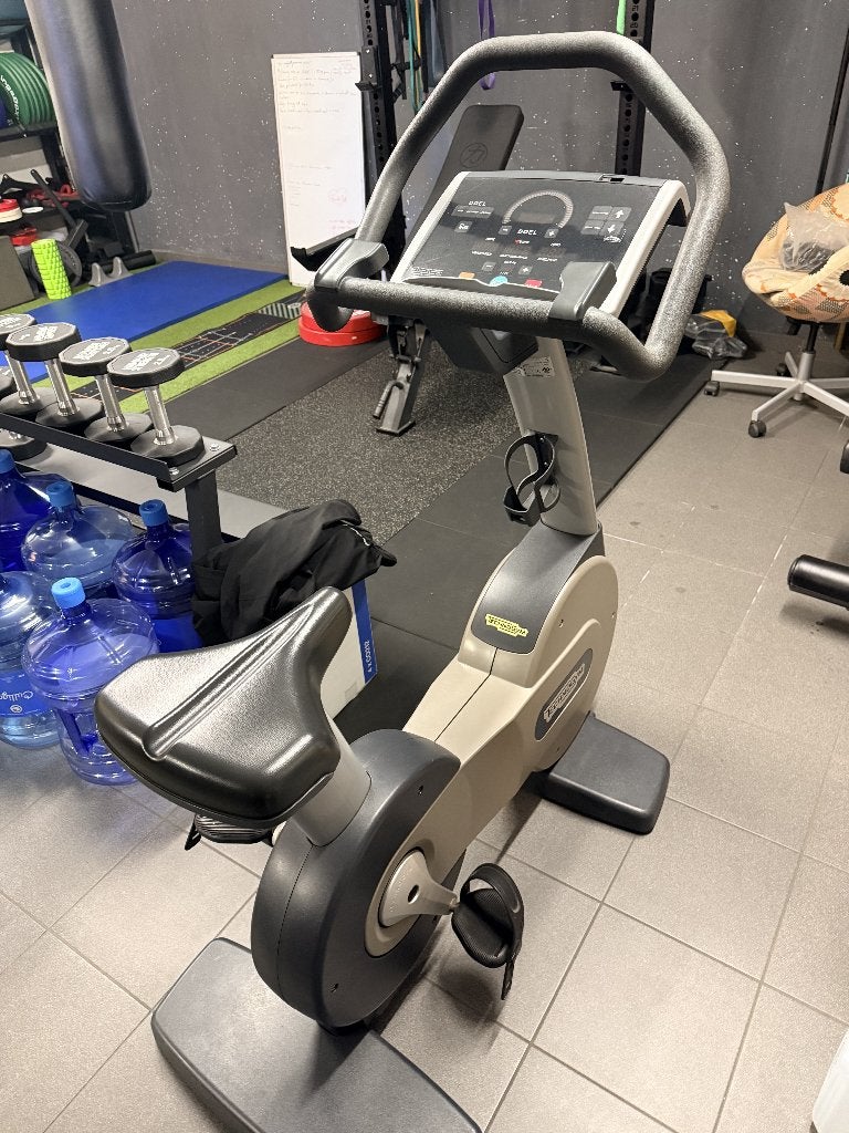Technogym fiets Excite 500i, Ophalen, Overige materialen, Gebruikt, Stoelfiets