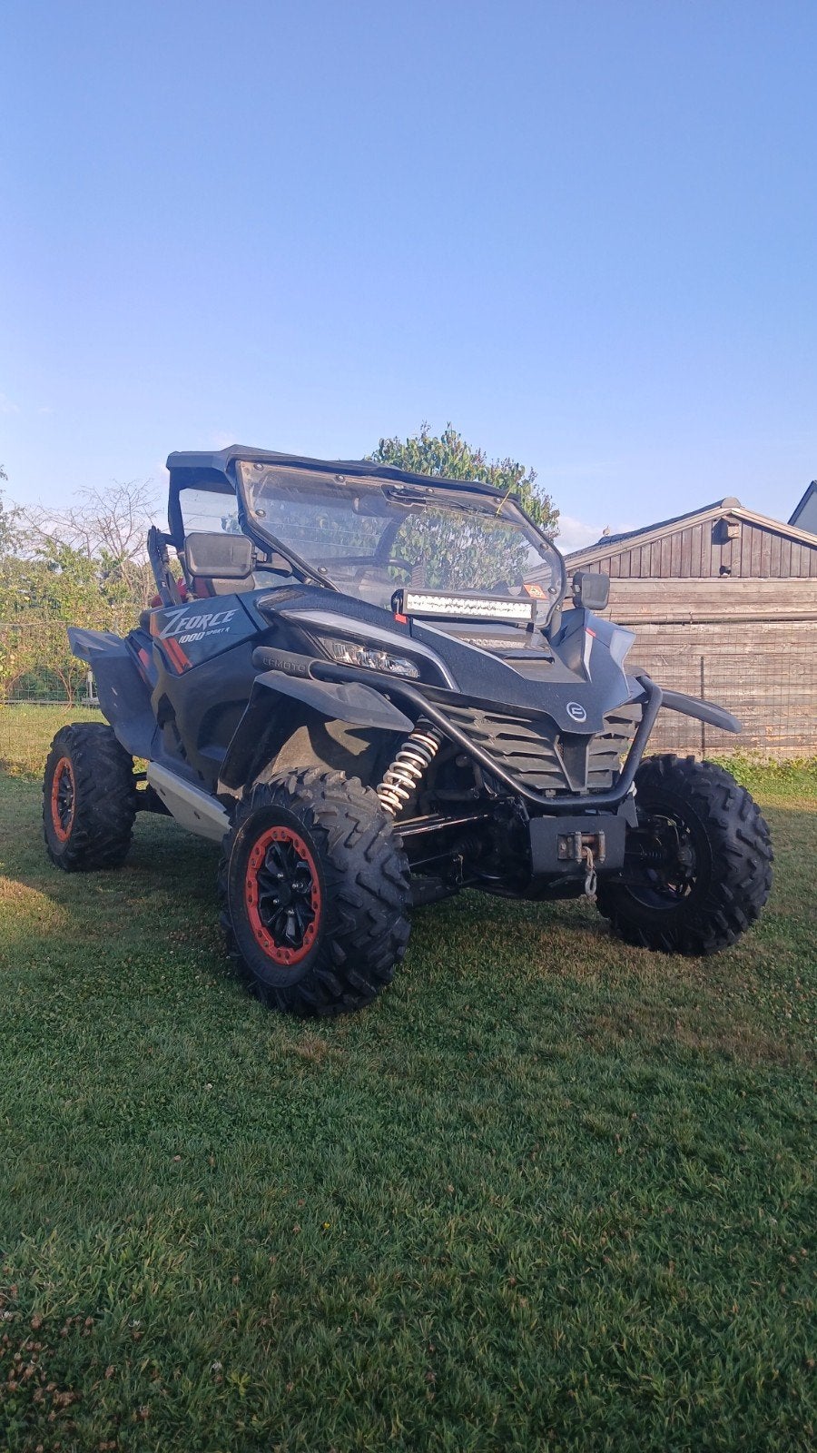 Buggy cf moto, Motos