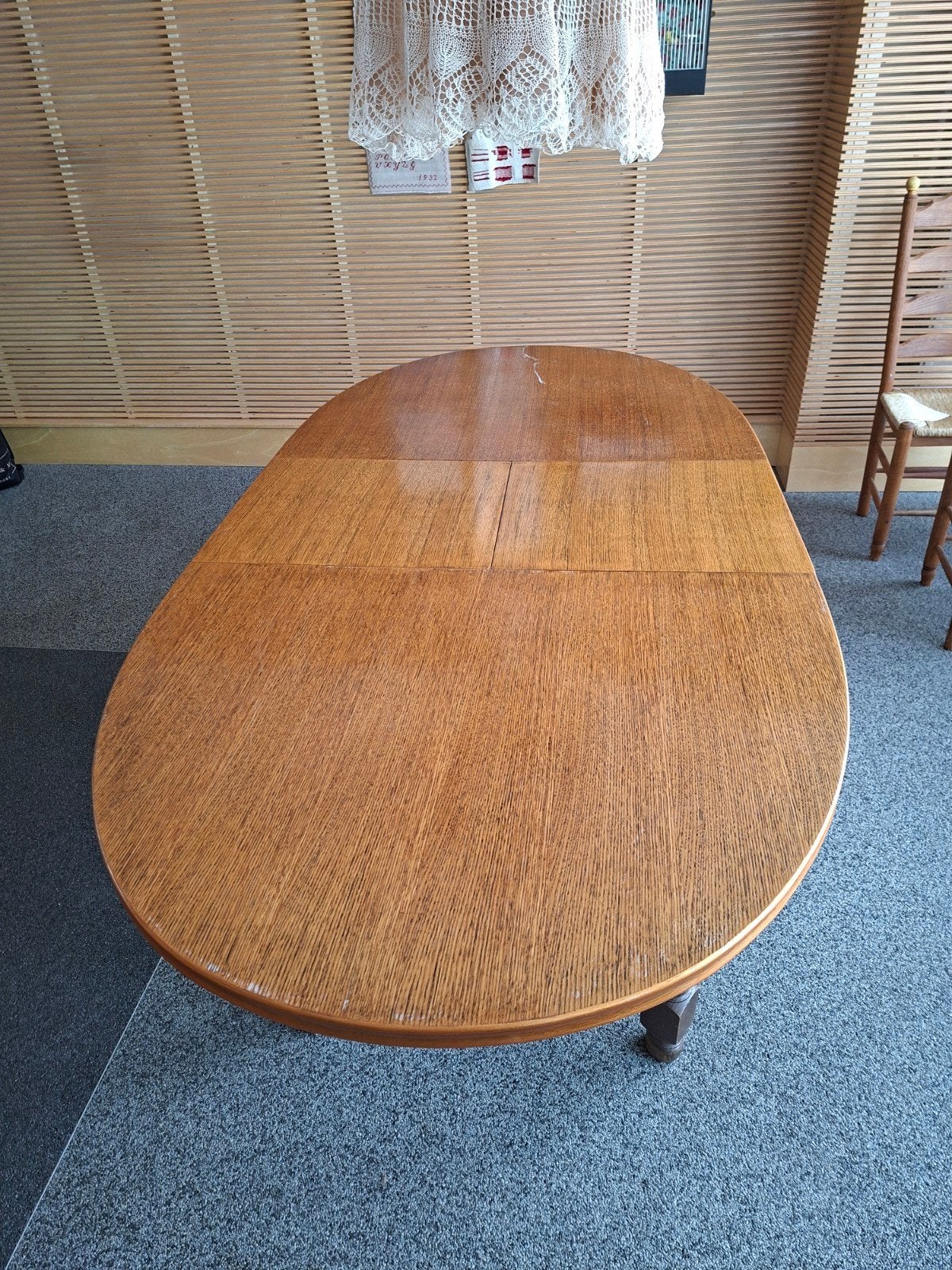 Ovalen tafel met uittrekbaar stuk, Huis en Inrichting, Tafels | Salontafels, Ophalen