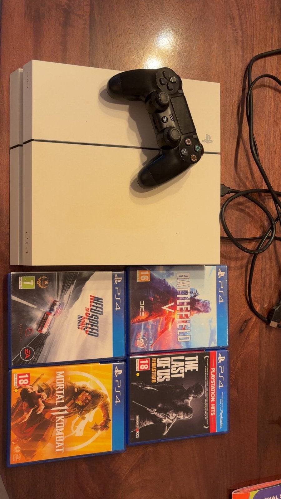Ps4 blanche, Games en Spelcomputers, Ophalen of Verzenden, Met 1 controller, Original, 500 GB