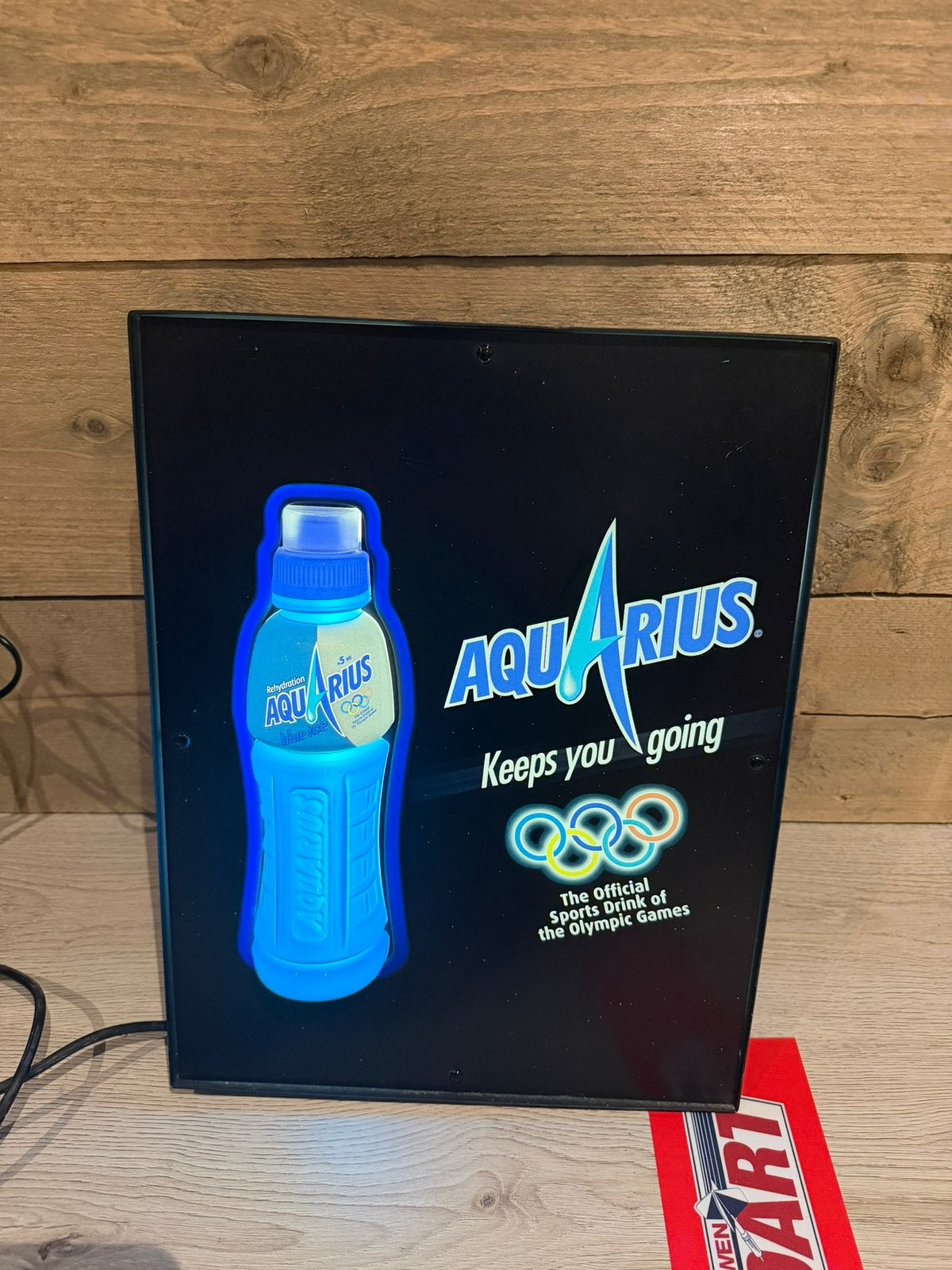 Lichtreclame Aquarius, Ophalen, Zo goed als nieuw