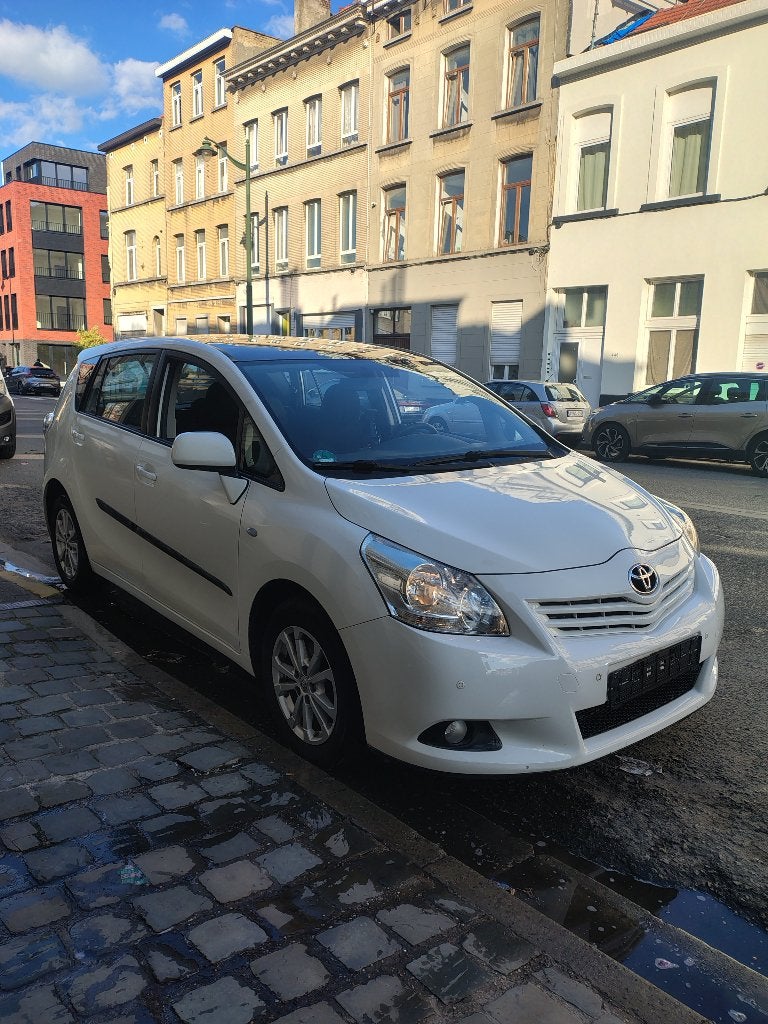 Toyota Corolla verso, Autos, Entreprise, Boîte manuelle, 5 portes, 97 kW
