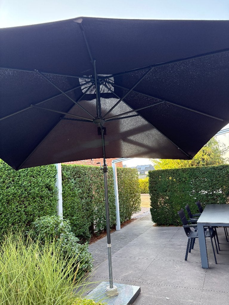 Garden Impressions zweefparasol, Jardin & Terrasse, Parasols, Utilisé, Parasol flottant, 2 à 3 mètres, Inclinable, Réglable, Enlèvement