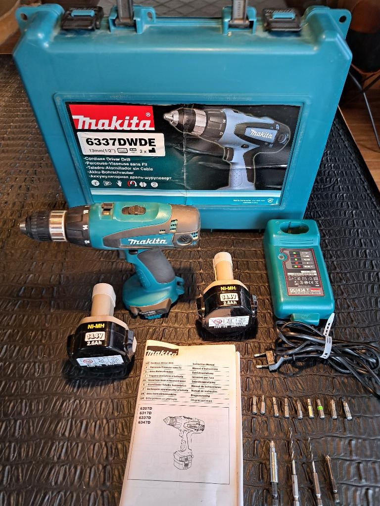 PERCEUSE VISSEUSE SANS FIL MAKITA 6337D, Enlèvement, Comme neuf, Autres types, Vitesse variable