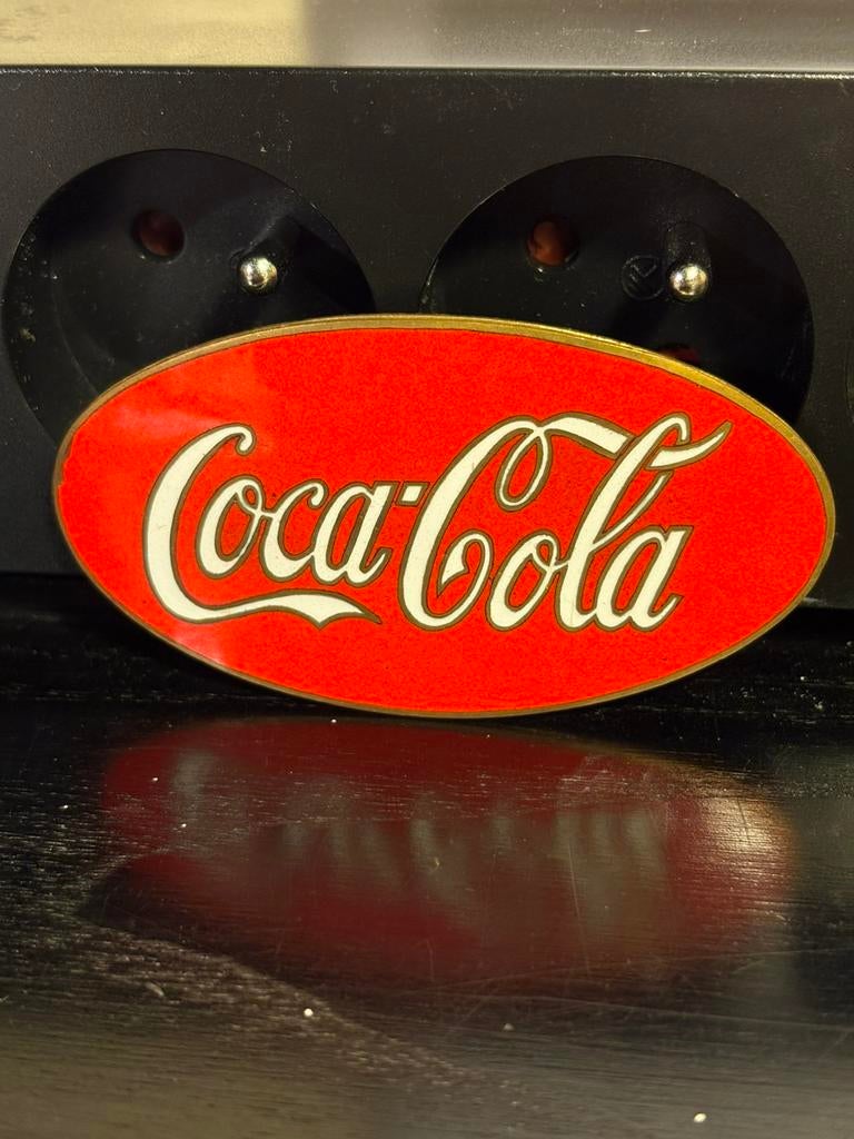Chauffeursbroche voor verkopers van COCA-COLA uit 1960, Ophalen, Zo goed als nieuw