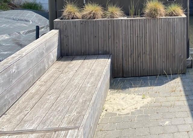2 BANKEN (LOUNGE) STEIGERHOUT + 2 BLOEMBAKKEN THERMOWOOD, Tuin en Terras, Ophalen, Gebruikt, Hout