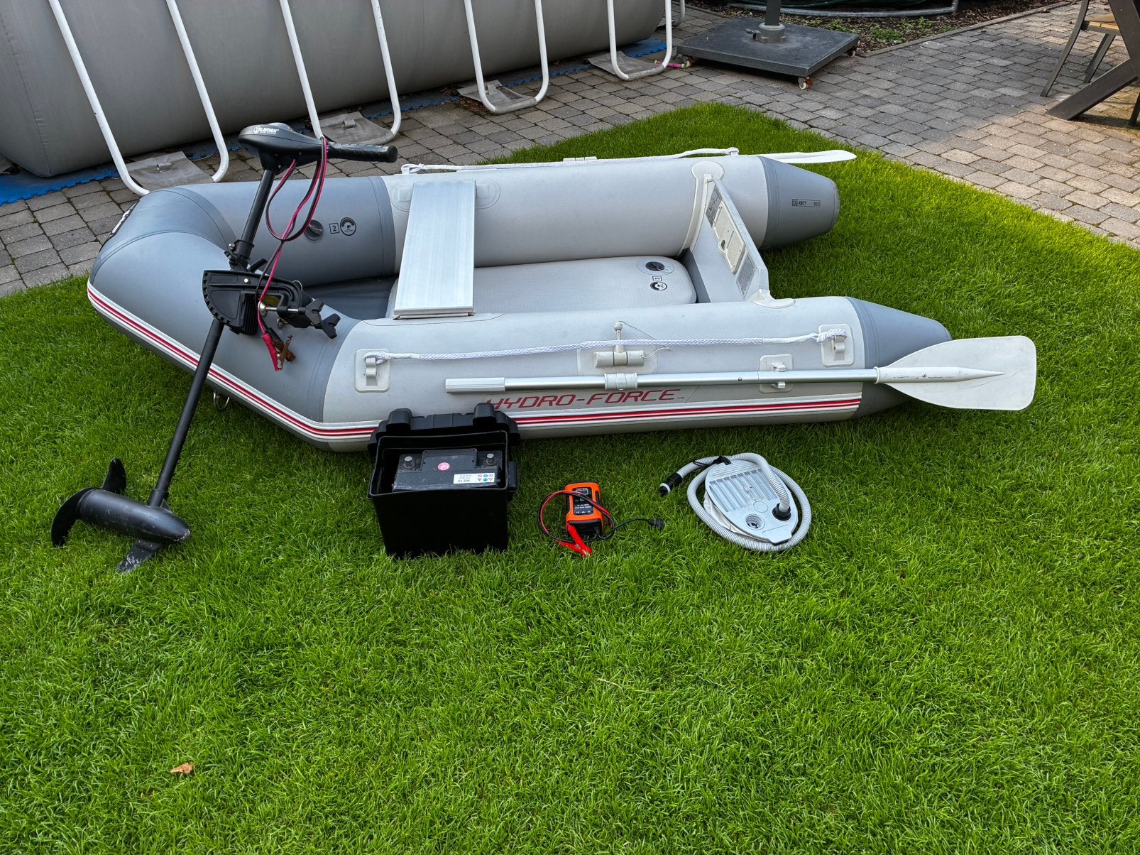 Boot met toebehoren voor karpervissen, Watersport en Boten, Airdeck, Gebruikt, Elektrisch, Peddels