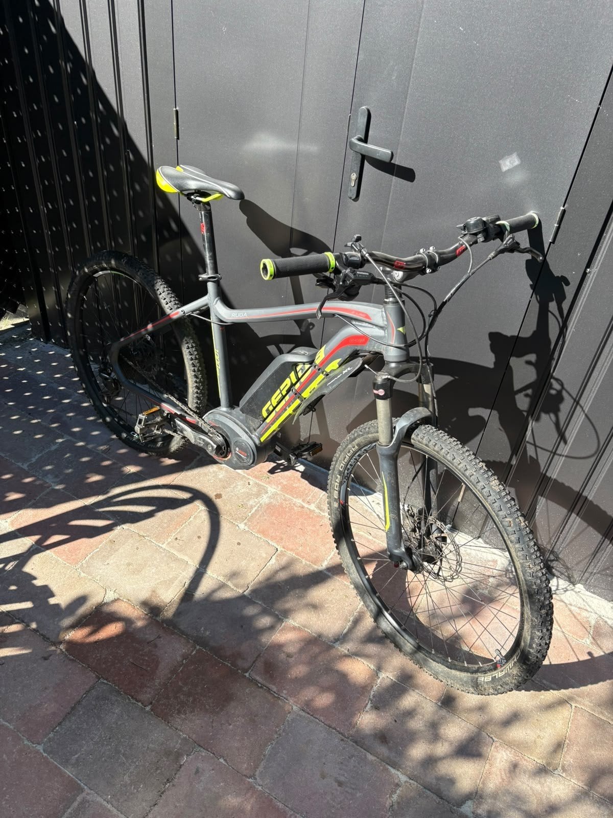 vélo de montagne électrique, Vélos & Vélomoteurs, VTT semi-rigide, Enlèvement, Utilisé, Frein à disque