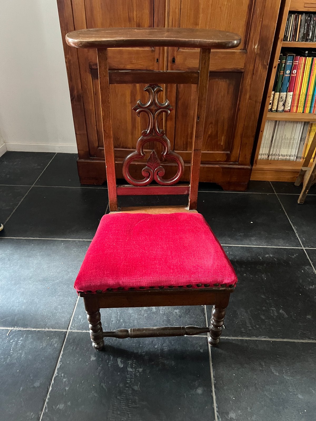 Chaise d’église, Enlèvement