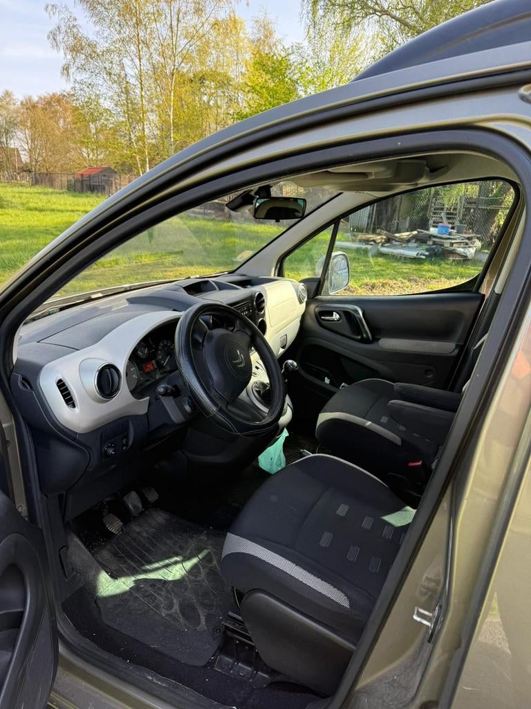Citroën Berlingo 08/2012 1.6Hdi Euro 5, Auto's, Voorwielaandrijving, Euro 5, 4 cilinders, 1600 cc