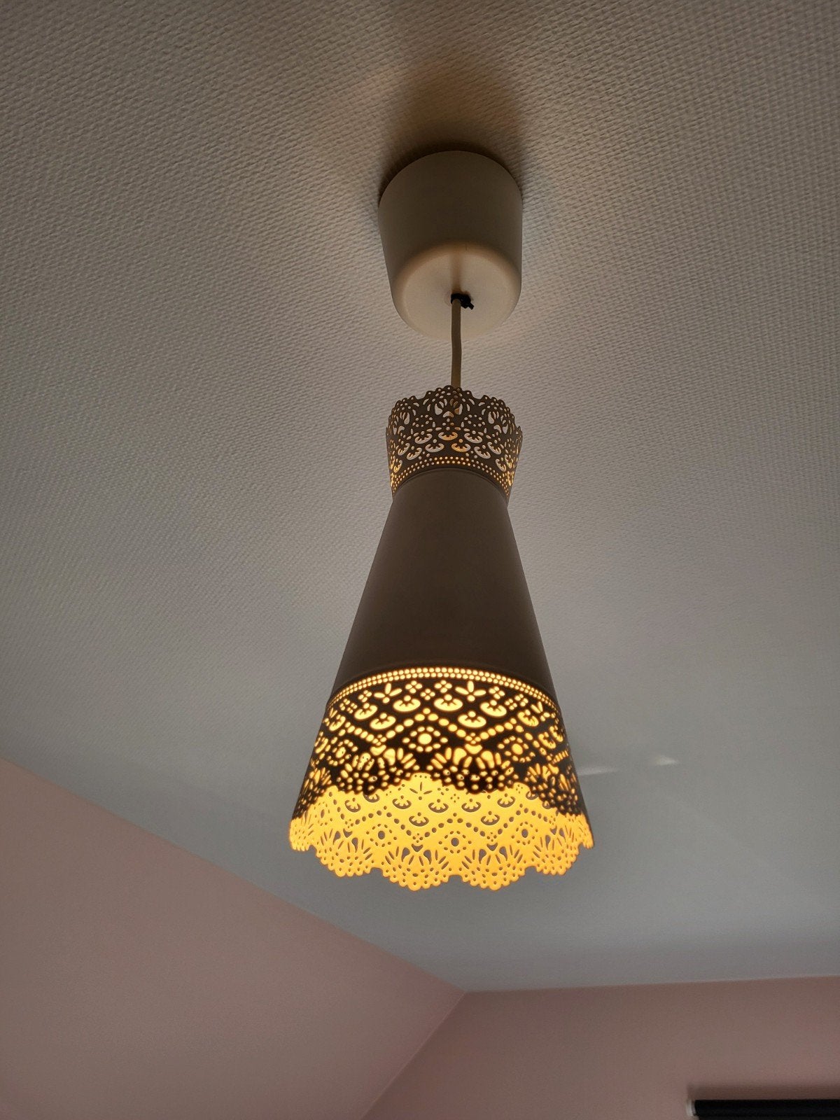 Lampe blanche, Maison & Meubles, Lampes | Suspensions, Enlèvement