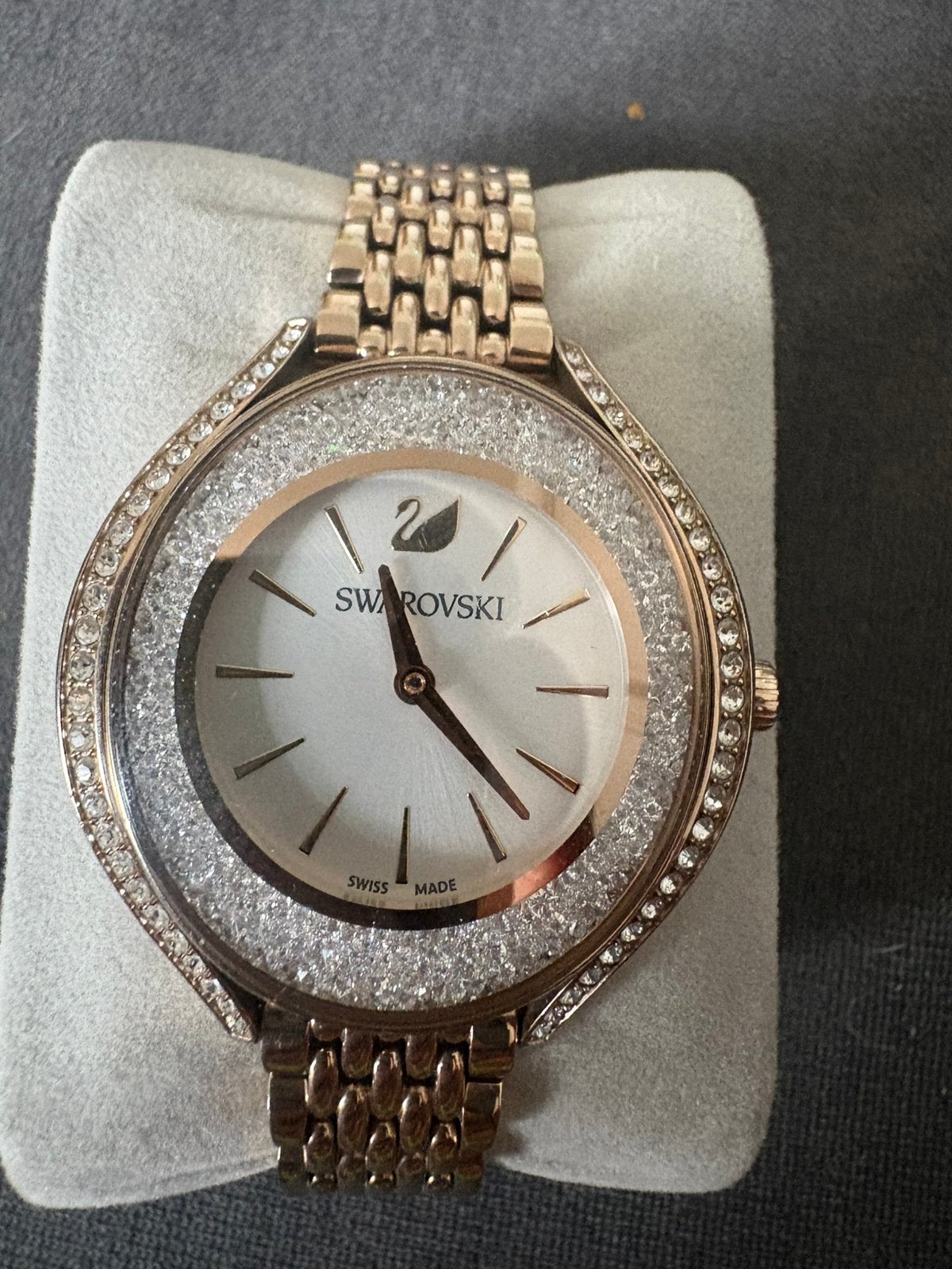 Swarovski Crystalline Aura horloge in roségoud bijna nieuw, Handtassen en Accessoires, Horloges | Dames, Ophalen of Verzenden