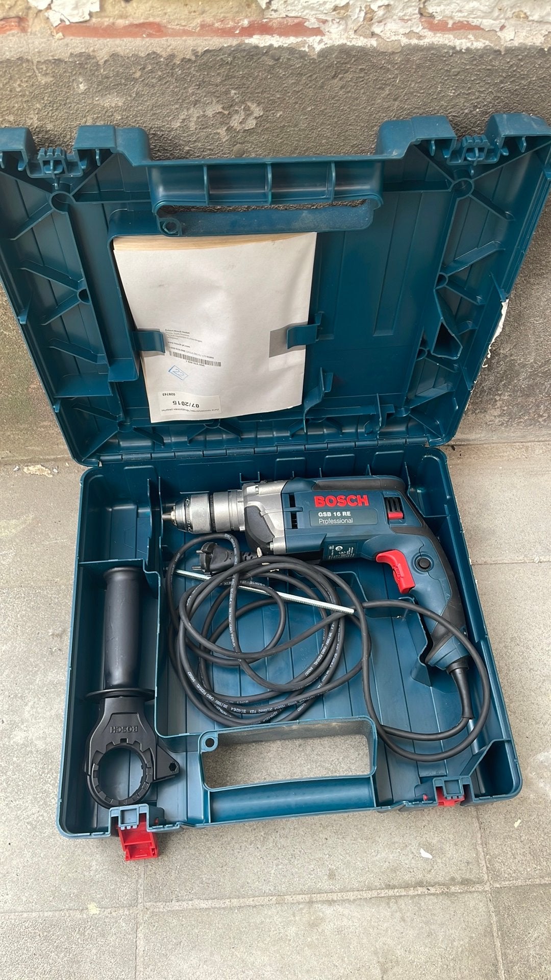Bosch- boormachine set met koffer, Doe-het-zelf en Bouw, Gereedschap | Boormachines, Ophalen, Zo goed als nieuw, 600 watt of meer