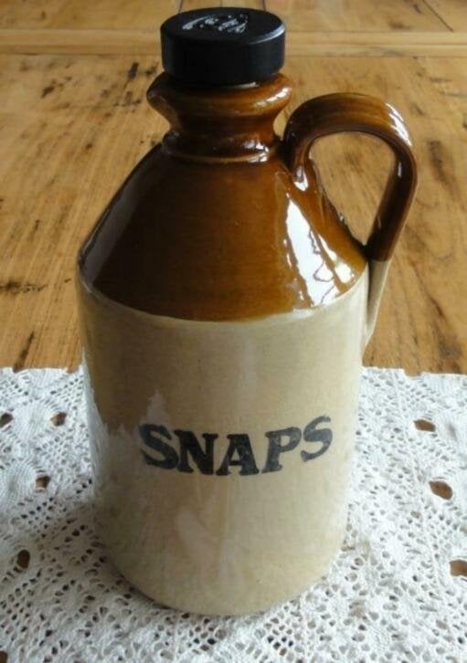 Engels steengoed SNAPS kruik/ fles, Moira Pottery, Antiquités & Art, Curiosités & Brocante, Enlèvement ou Envoi