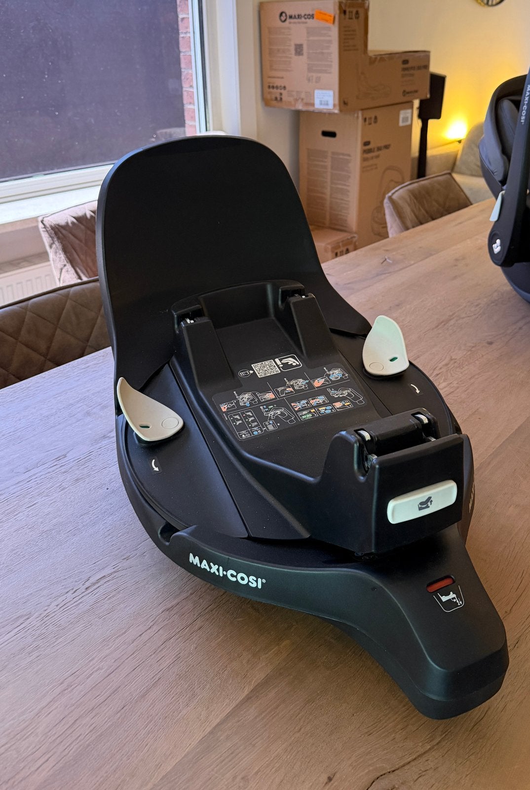 Maxi Cosi familyfix 360 pro, Enfants & Bébés, Sièges auto, Enlèvement, Comme neuf