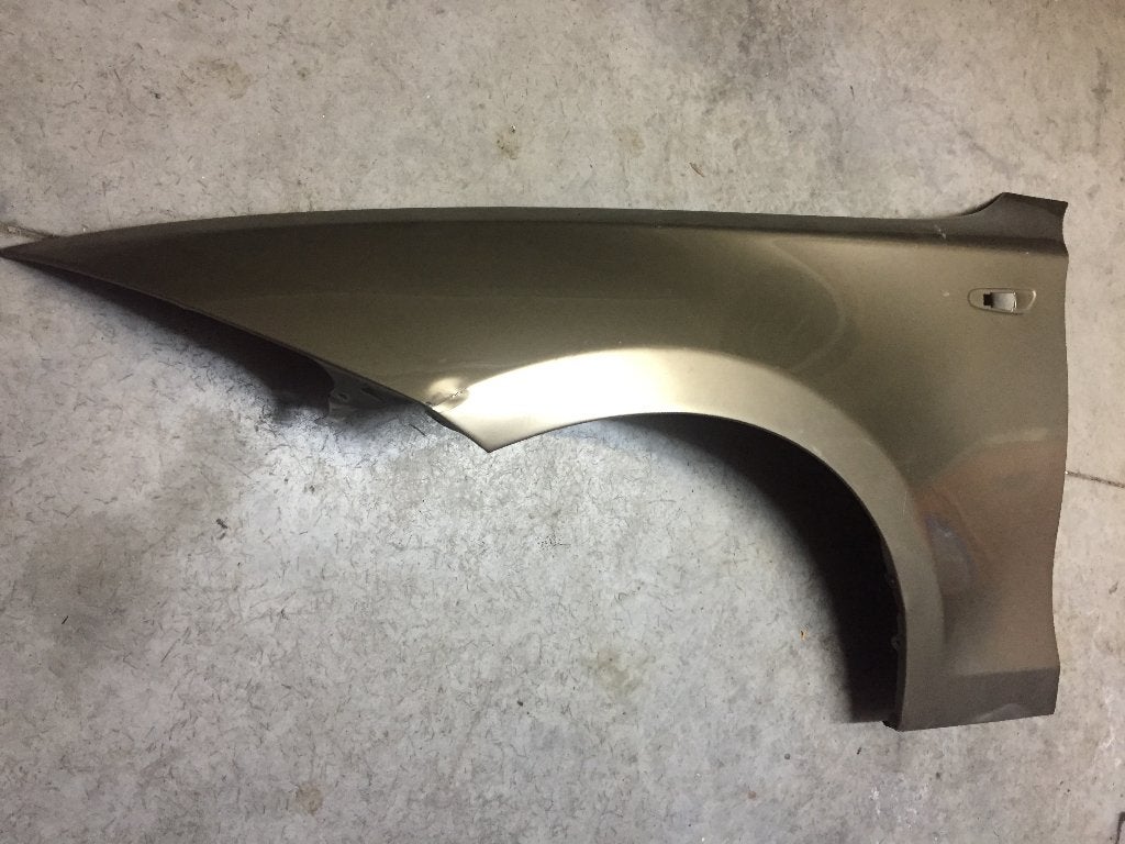 BMW E81 E82 E87 E88 Linker Zijvleugel, Gauche, Garde-boue, Enlèvement, Utilisé