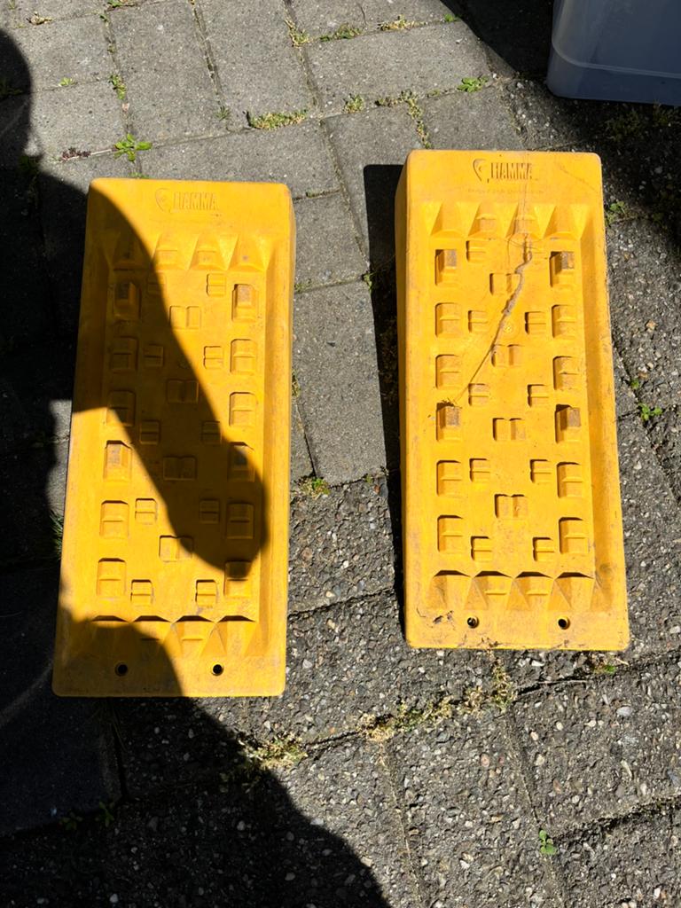 Rijplaten, Ophalen, Zo goed als nieuw