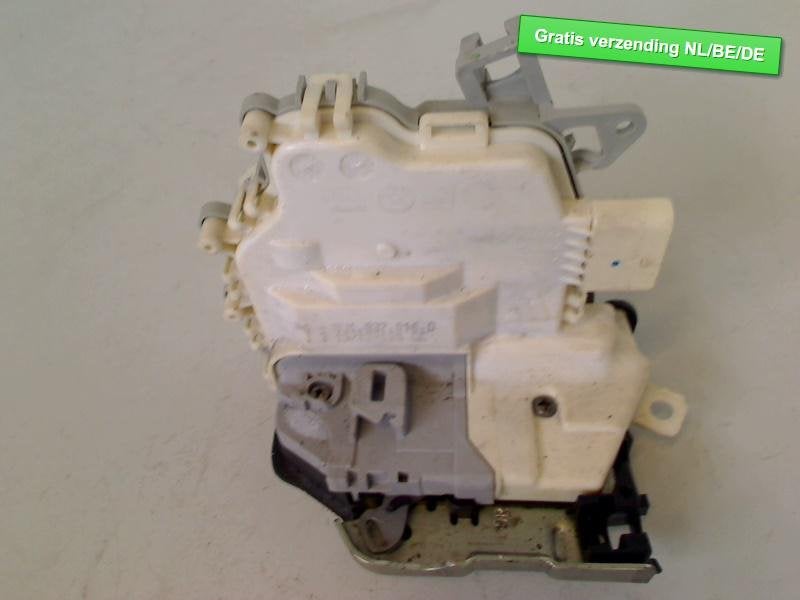 SERRURE DE PORTE AVANT DROITE Audi A5 Sportback (8TA), Auto-Union-Straße  1,
85057  Ingolstadt, DE, Info@audi.de, Audi, Utilisé