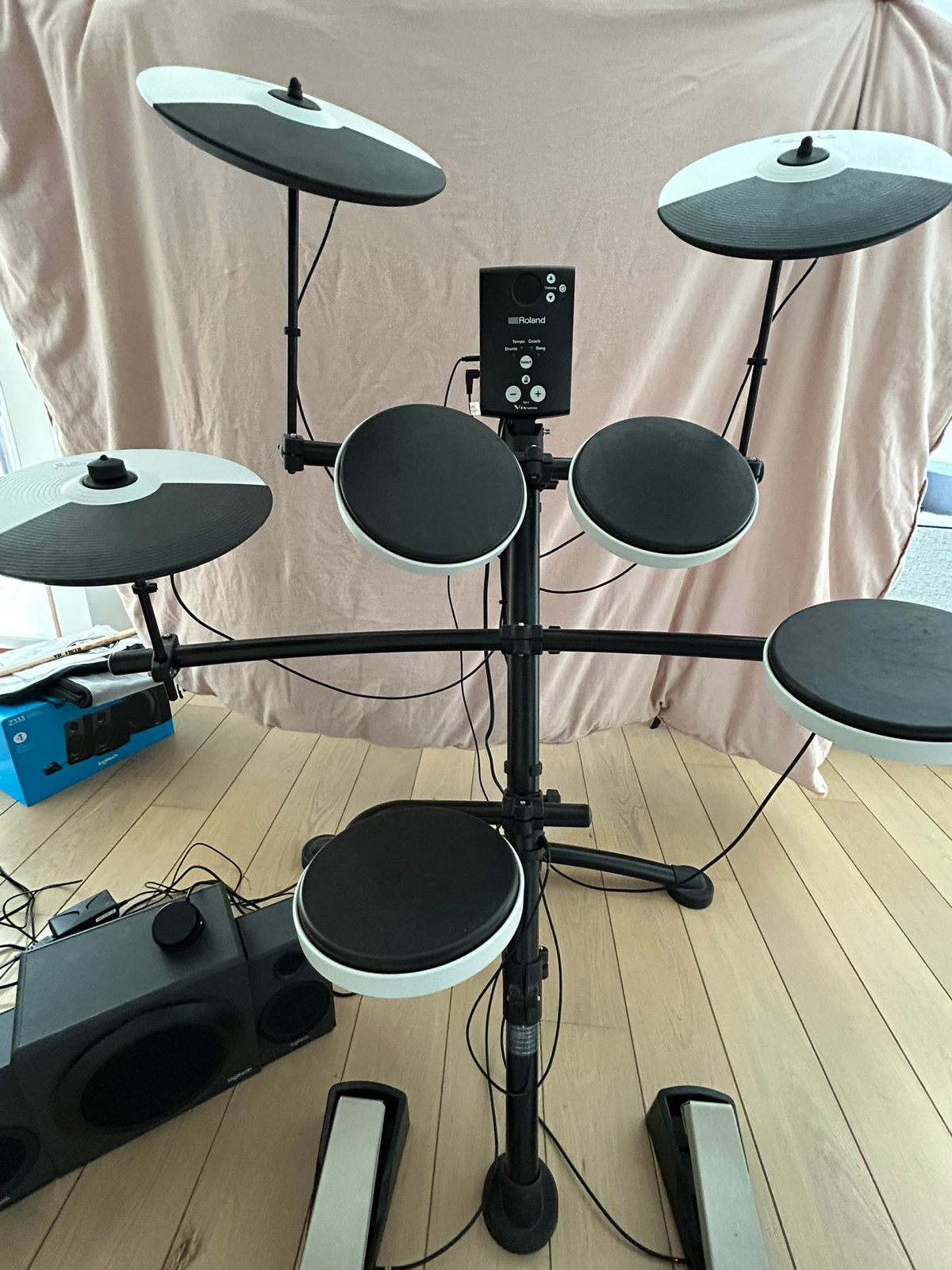 Elektrisch drumstel Roland - ideale staterset (Kortrijk), Muziek en Instrumenten, Ophalen, Zo goed als nieuw, Roland, Elektronisch