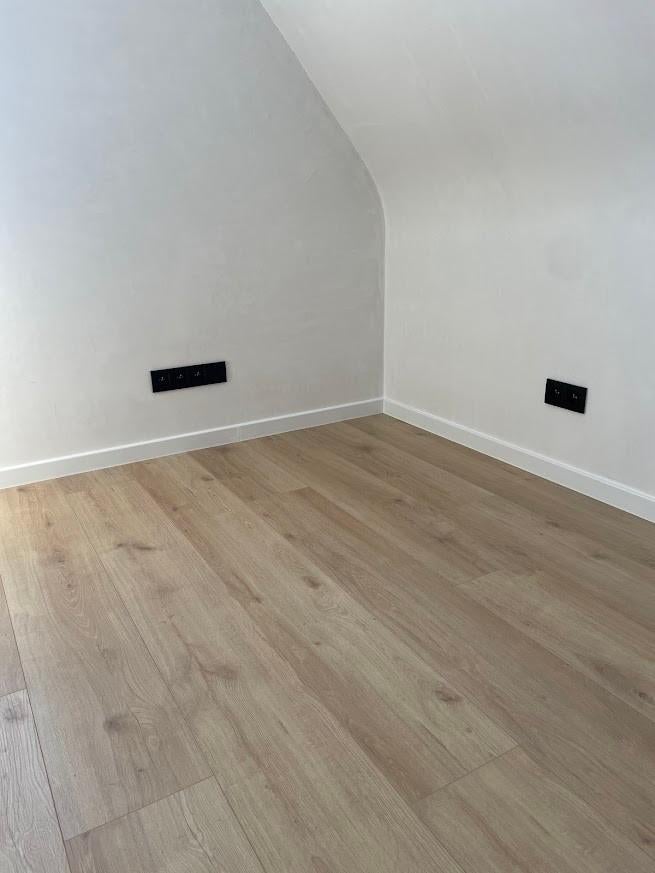35m² laminaat (waterbestendig + vloerverwarming), Doe-het-zelf en Bouw, Ophalen, 30 cm of meer, Nieuw, 10 m² of meer