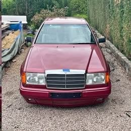 1988 Mercedes-Benz c124 - 230ce, Auto's, 4 zetels, Stof, Mercedes-Benz, Handgeschakeld