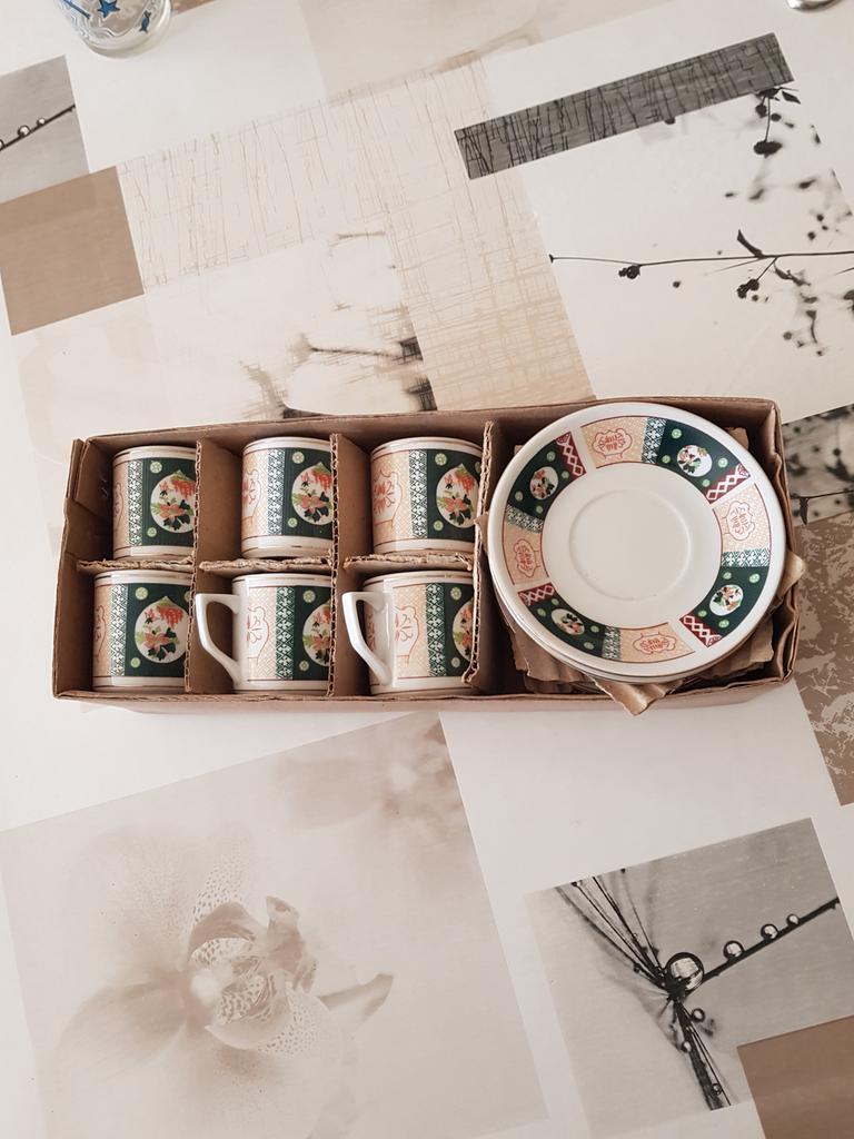 Vintage mokka servies, 6 personen, nooit gebruikt, Ophalen, Zo goed als nieuw