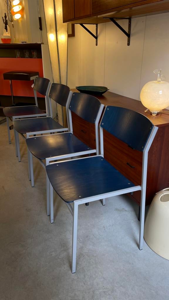 Ensemble de chaises Gijs van der Sluis, Enlèvement, Quatre