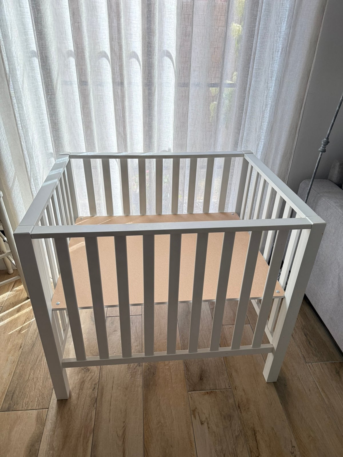 Babypark wit, Kinderen en Baby's, Ophalen, Zo goed als nieuw, Rechthoekig, In hoogte verstelbaar