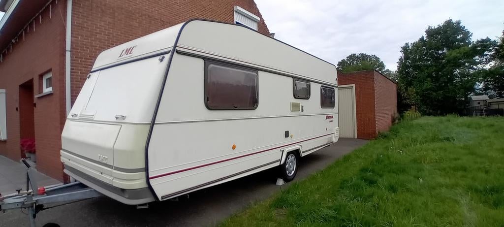 Caravan LMC Munsterland, Standaardzit, Frans bed, Particulier, 5 tot 6 meter