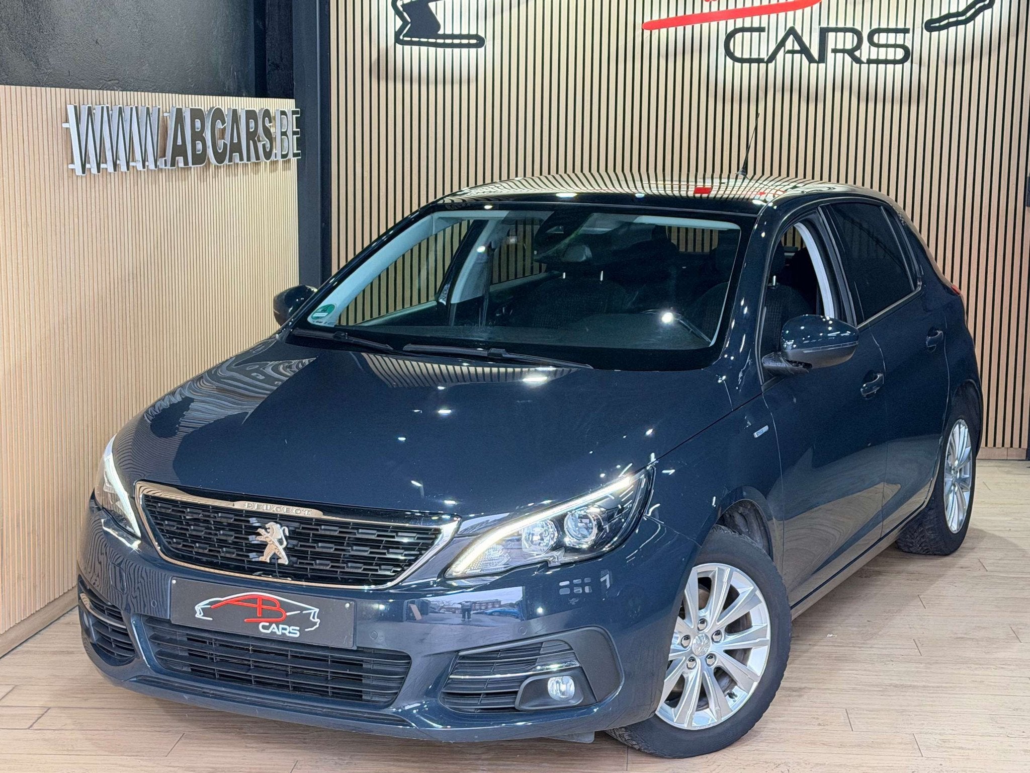 Peugeot 308 1.5 BlueHDi Allure * GARANTIE 12 MOIS * 1ER PROP, Auto's, Stof, Gebruikt, 4 cilinders, Blauw