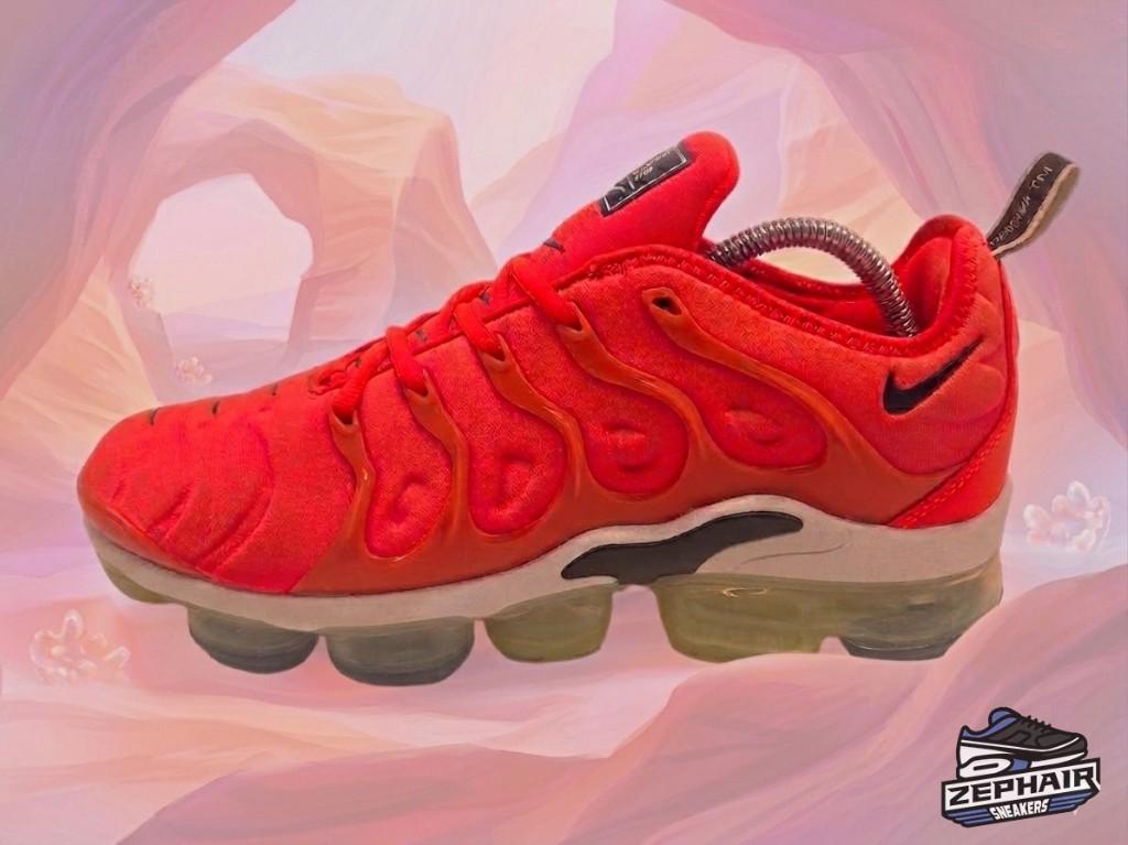 Nike Air VaporMax TN 'Bright Crimson' EU44 2018, Enlèvement ou Envoi, Autres couleurs, Nike, Porté
